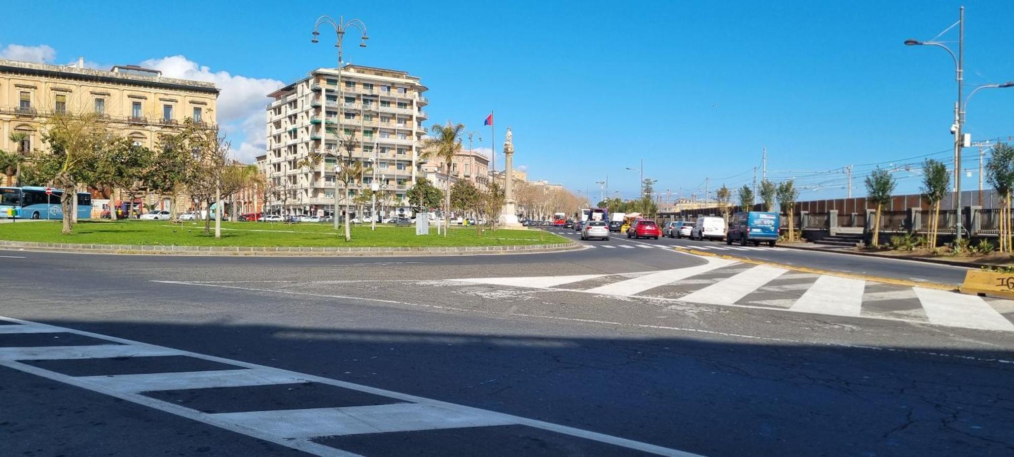 شقة Οίκος Εω كاتانيا المظهر الخارجي الصورة